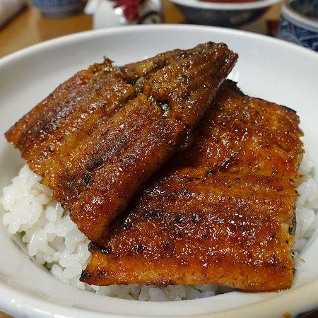 あつた蓬莱軒 神宮店